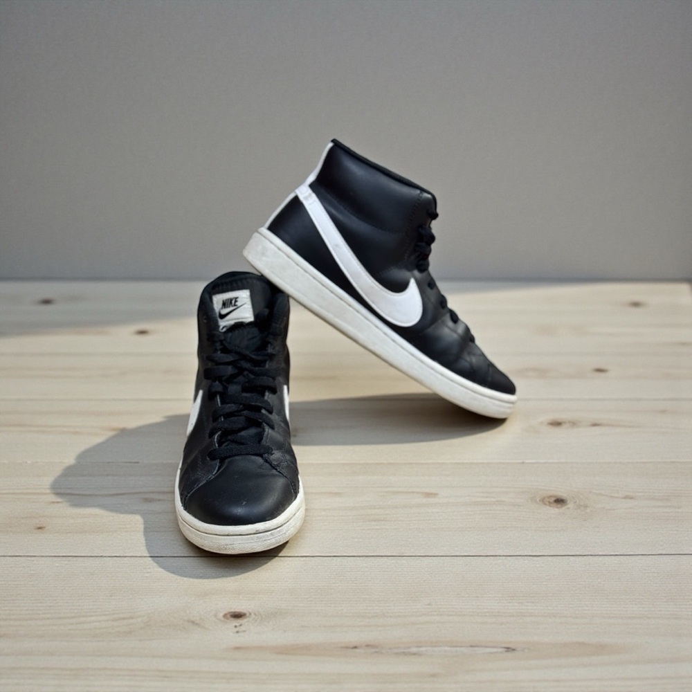 Nike Womens Black and White High-Top Sneakers